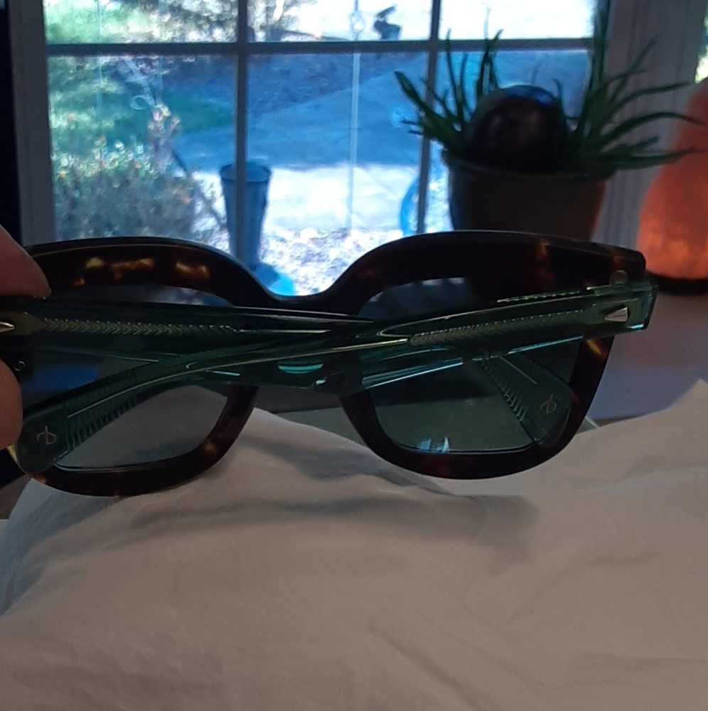 Rag and Bone Tortouise Shell Sunglasses - Picture 4 of 4